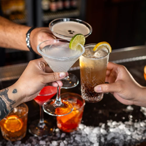 INCREDIBLE COCKTAILS